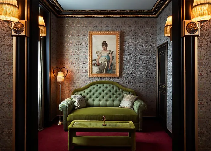 Maison Souquet, & Otel Paris