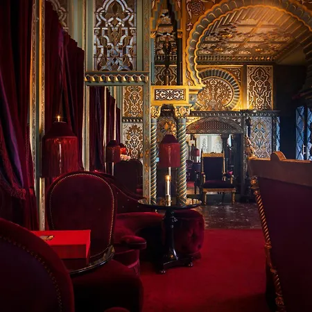Maison Souquet, & 5* Paris
