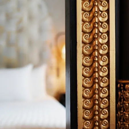 Maison Souquet, & 5* Paris