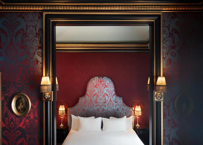 Maison Souquet Hotel