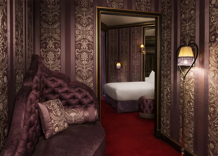 Maison Souquet 5* Paris