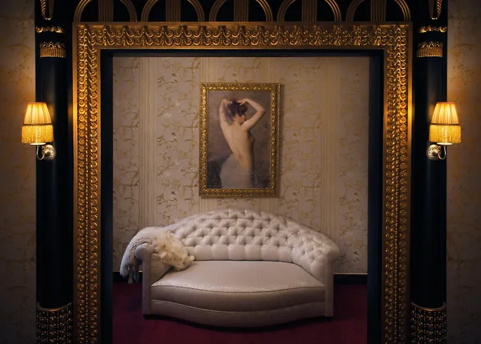 Maison Souquet, & מלון 5*