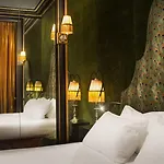 Maison Souquet, & Otel Paris